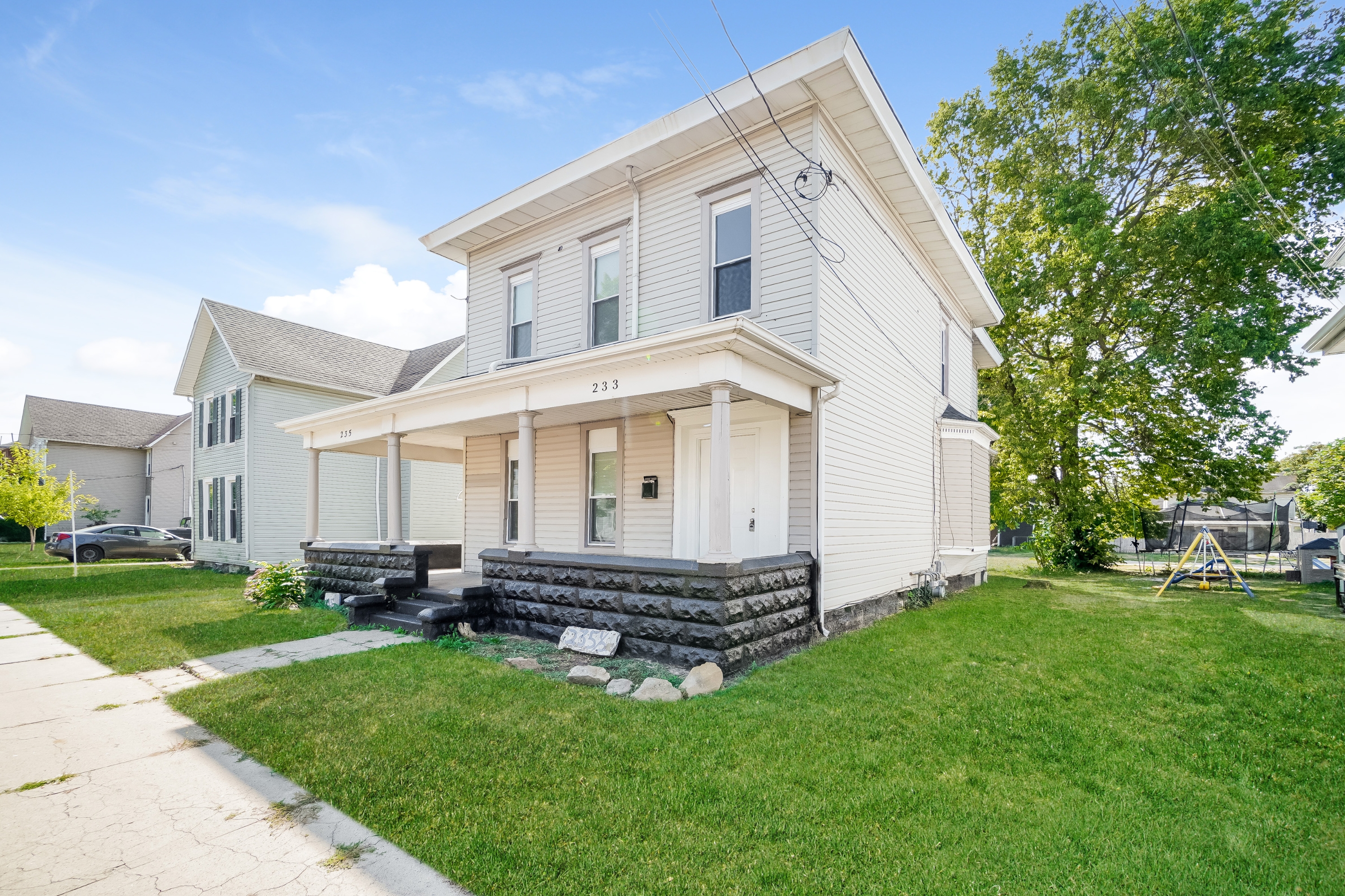 Property thumbnail image