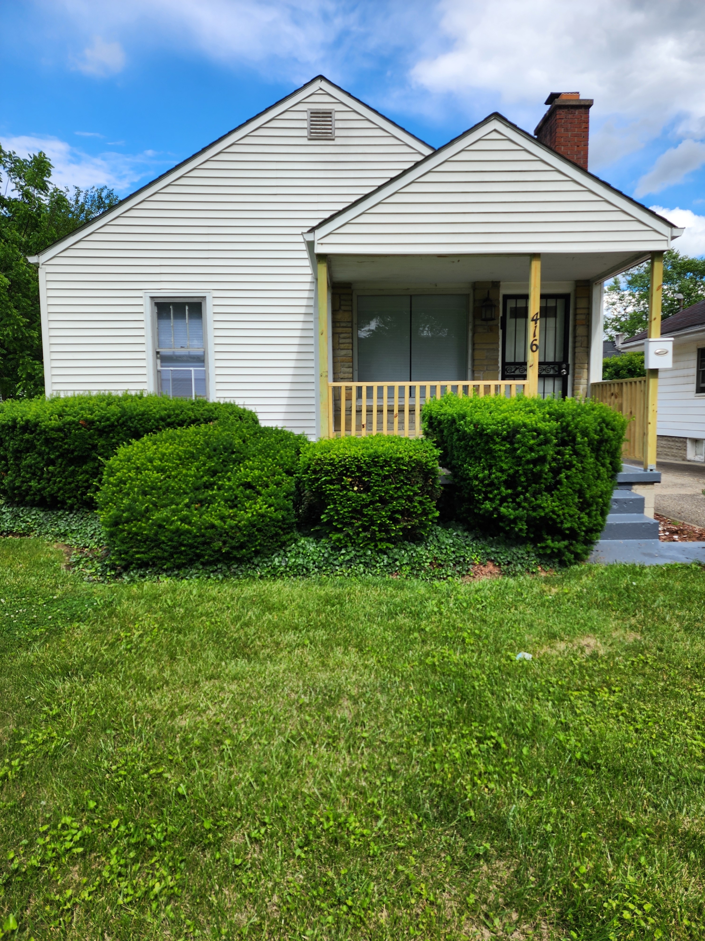Property main image